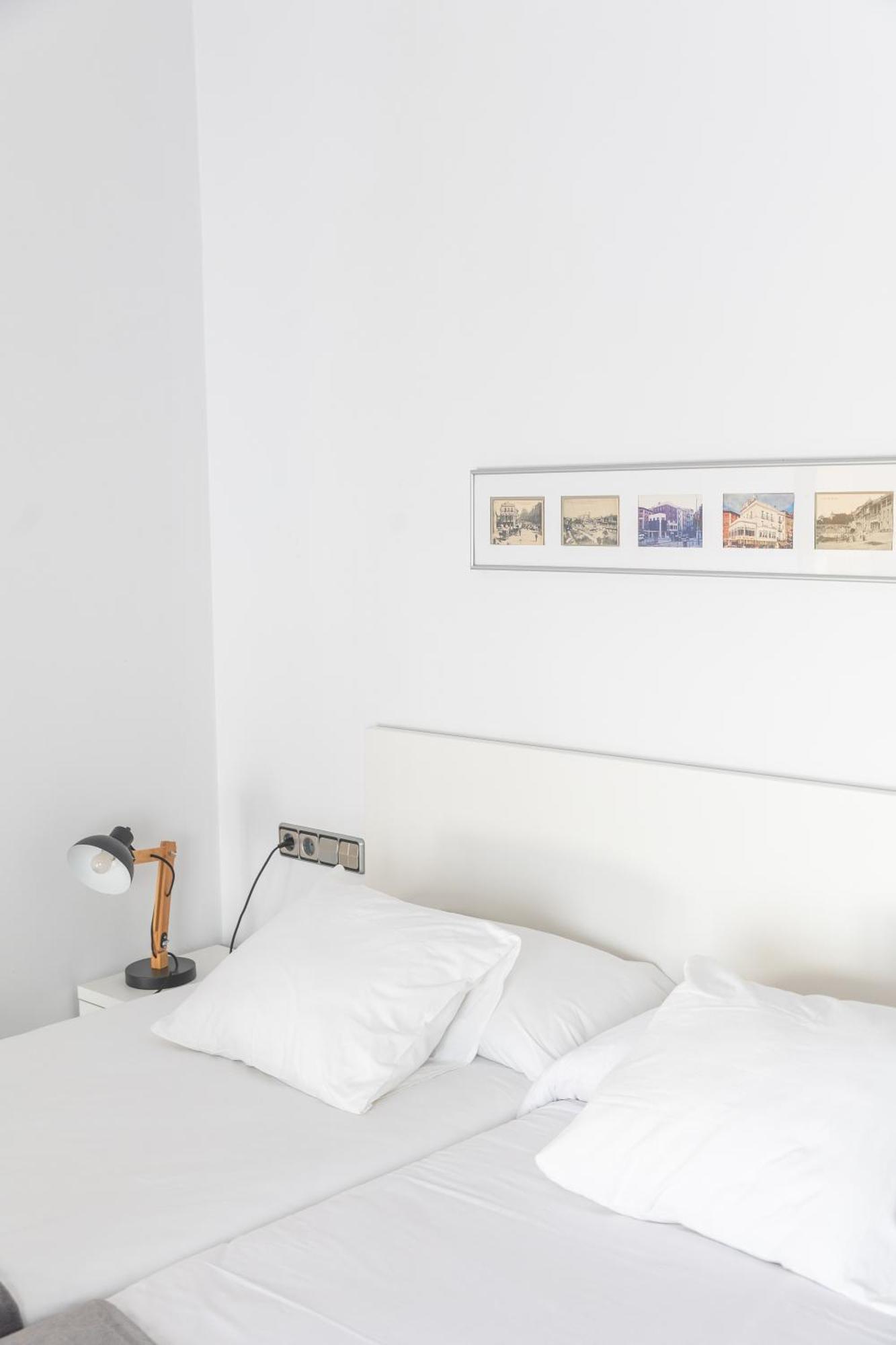 Mazi Apartments Colon Vic Exterior foto